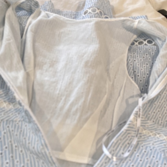 Calvin Klein Seersucker Dress with Embroidered Eyelet Cutout Circles Sz 4 - Picture 10 of 11